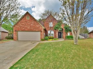 509 Redvine Rd, Edmond, OK 73034