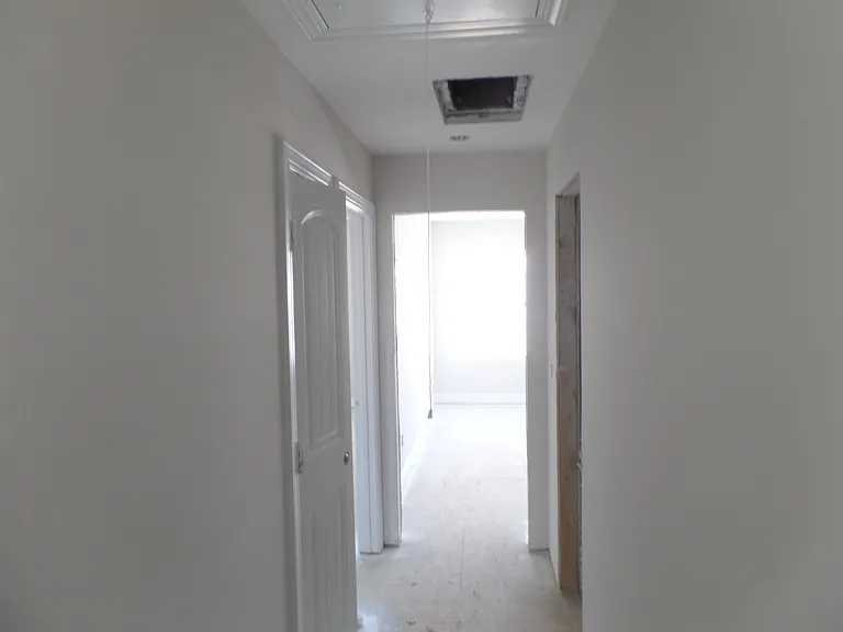 6910 Eddy Point Ln — Photo 9