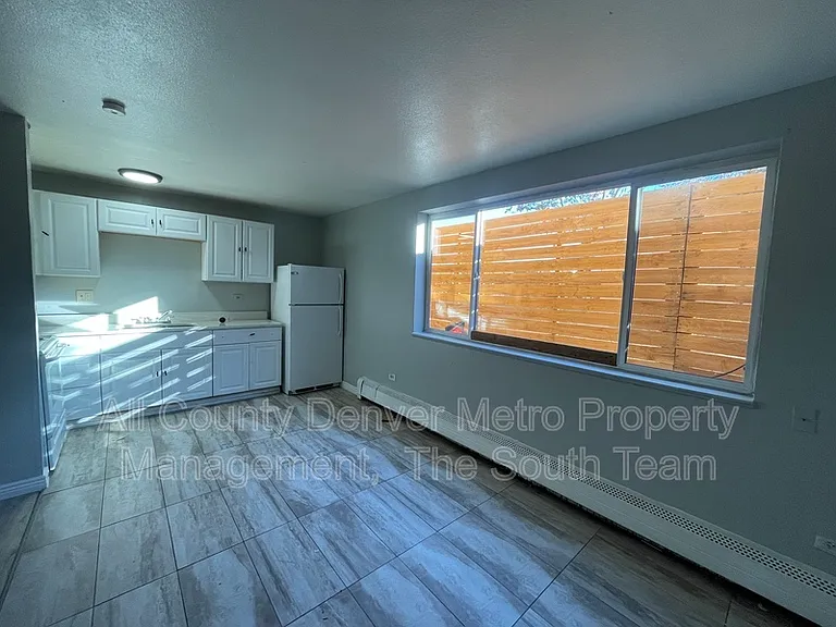 1590 Clinton St #6 — Photo 7