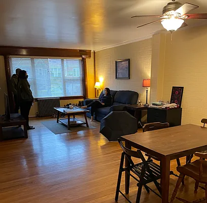 Rented by Voro, LLC | media 8