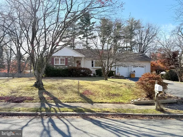 165 Berwyn Pl, Lawrence Township, NJ 08648