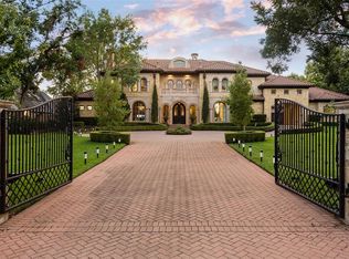 10455 Strait Ln, Dallas, TX 75229