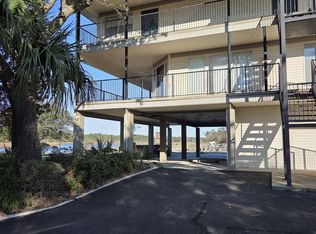 3230 Cumberland Rd #201A, Ocean Springs, MS 39564