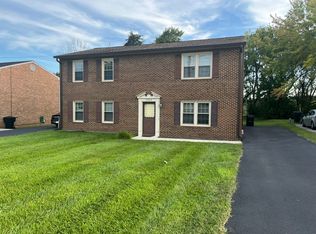 6904 Wood Haven Rd, Roanoke, VA 24019