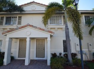 5959 London Ln, Tamarac, FL 33321