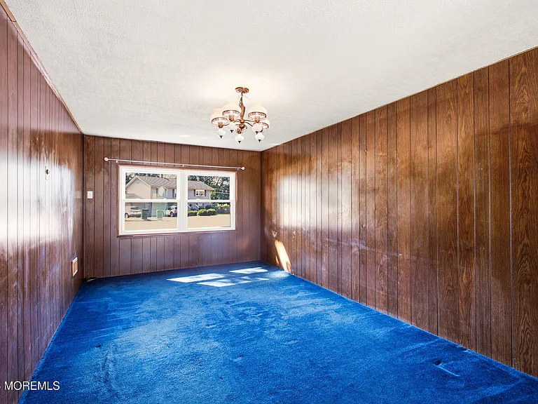 328 Aldrich Rd — Photo 6
