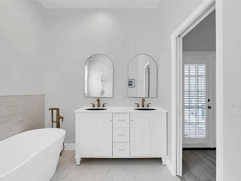 1006 Nottingham St — Photo 25