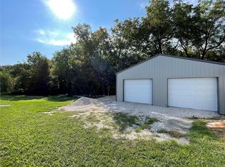 255 Cemetery Rd, Bowling Green, MO 63334