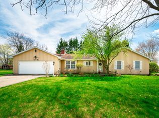 10823 Uncas Trl, Fort Wayne, IN 46804