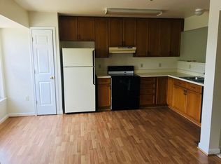 303 Barrows Ct, Fredericksburg, VA 22406