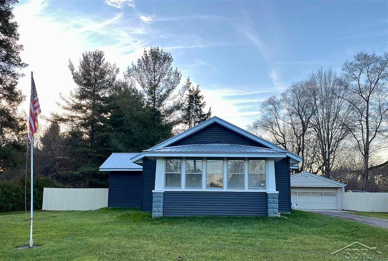 620 S River Rd, Saginaw, MI 48609 Zillow