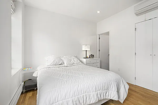 Sold by Compass | media 15