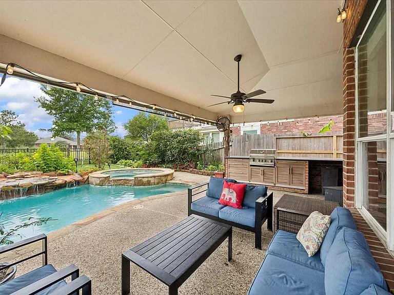 1125 Shady Knoll Ln — Photo 28