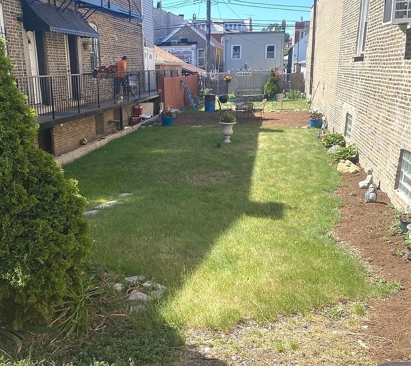 2nd image of 2480 S Blue Island Ave