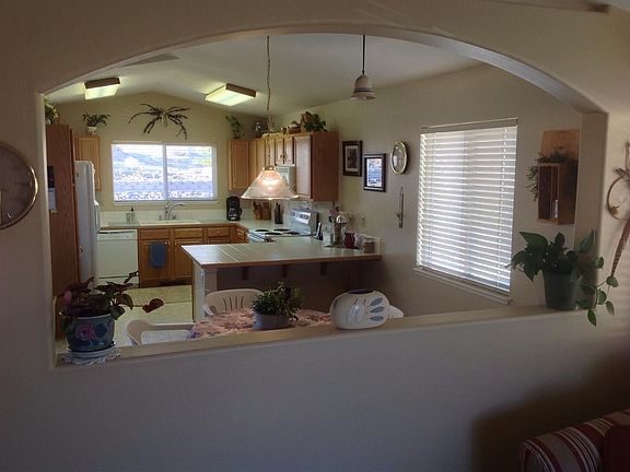 3rd image of 6651 Chula Vista Ct