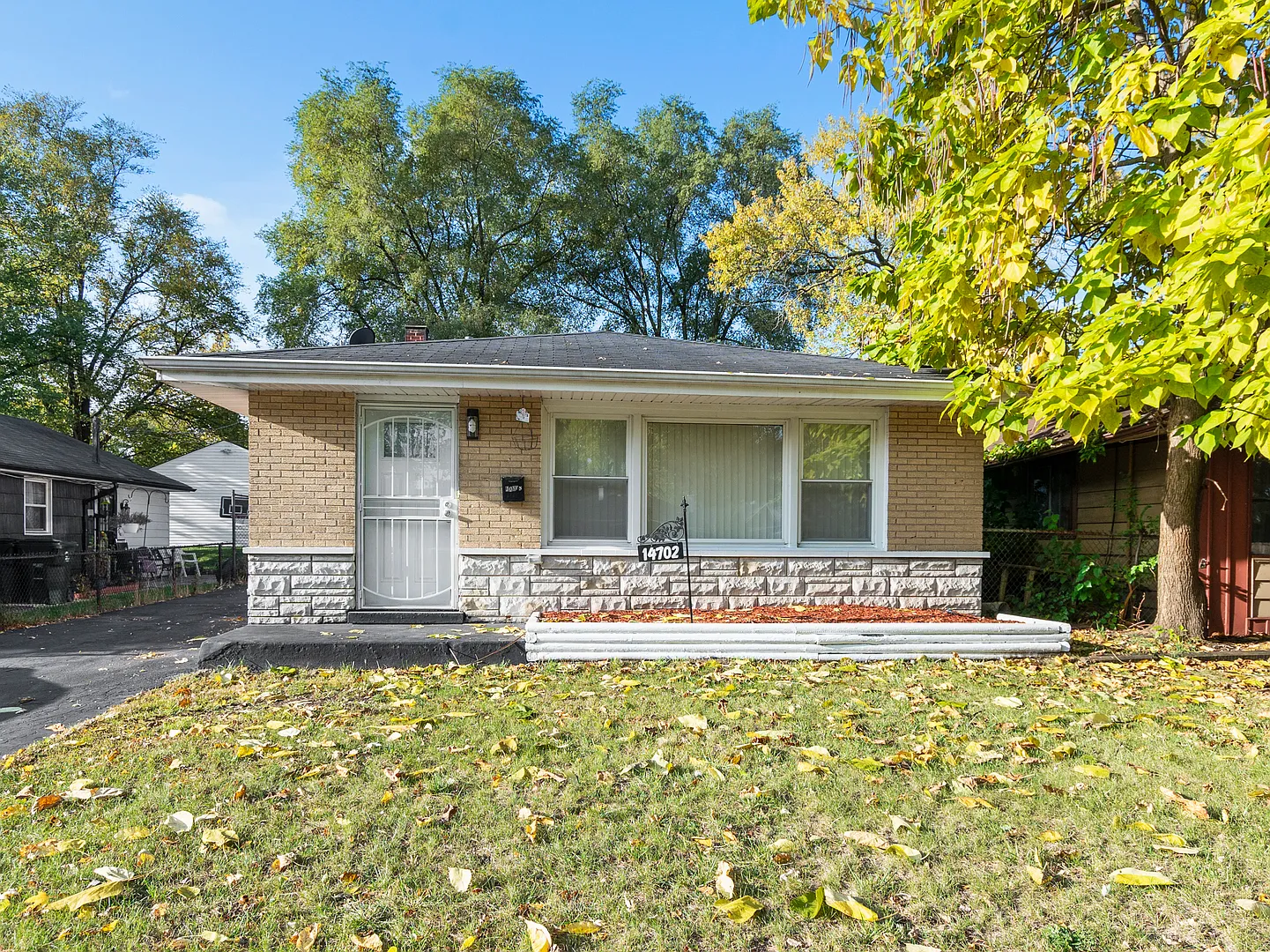 14702 Shepard Dr photo 1