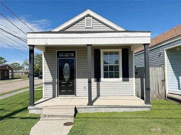 2nd image of 2101 Huey P Long Ave