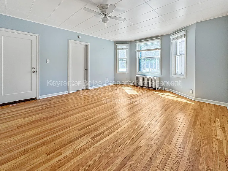 214 W Bannock St #2 — Photo 4