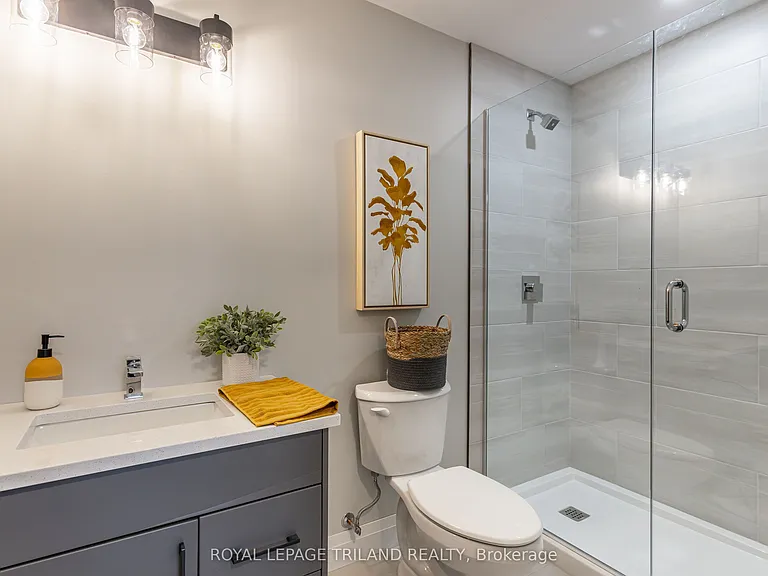 1405 Stackhouse Ave #407 — Photo 9