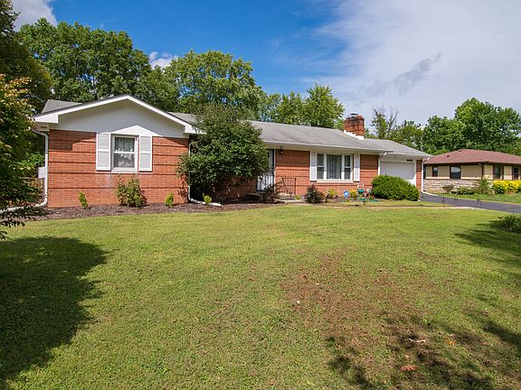 2nd image of 4426 Staughton Dr