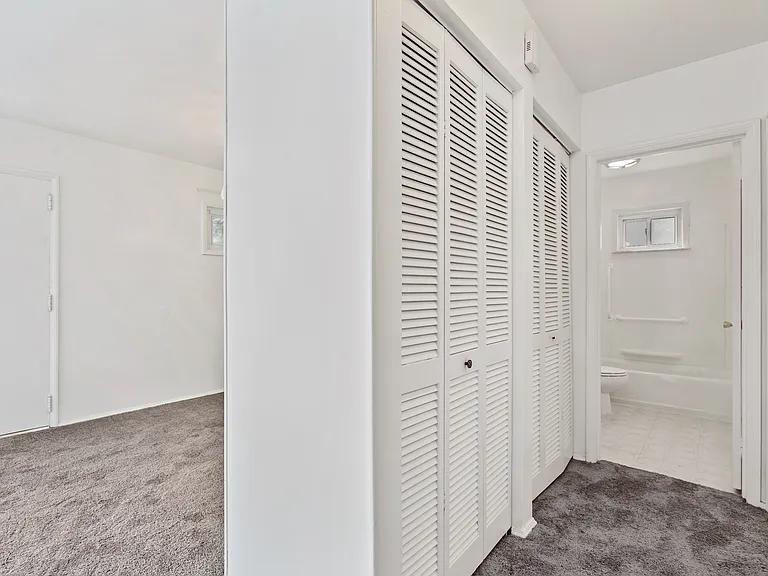 801 Jefferson Rd — Photo 16