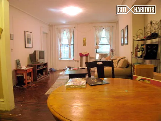 Rented by Citi Habitats | media 34