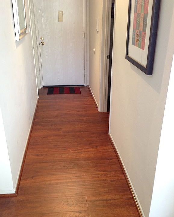 1st image of 12801 Moorpark St Unit 301