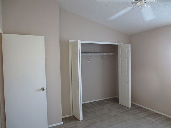 5th image of 12373 Berkeley Square Dr