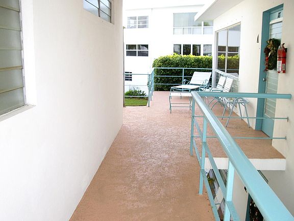 #16 walkway