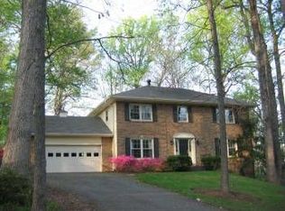 10708 Rosehaven St, Fairfax, VA 22030