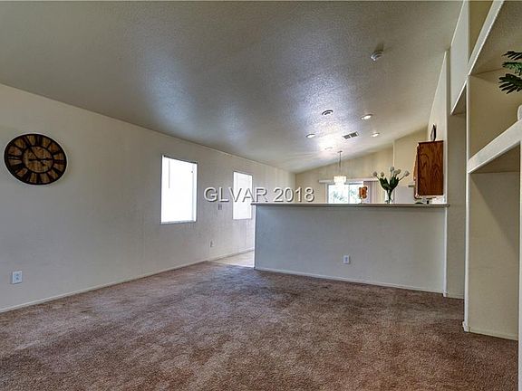 4th image of 2824 King Michael Ave