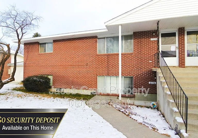 2134 Saint Clair Rd — Photo 1
