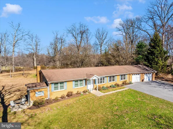 10523 Rolling Green Ct, Clarksburg, MD 20871