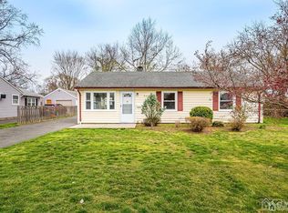 52 Adamsville Rd, Bridgewater, NJ 08807