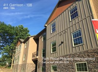 411 N Garrison Ave APT 108, Ferrelview, MO 64163