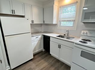 901 Lexington St #B7, Waltham, MA 02452