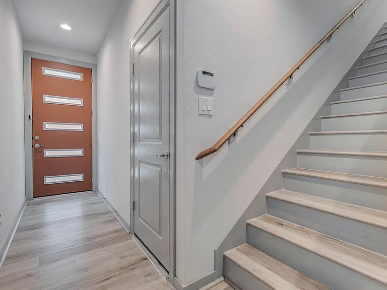 4502 Buck St — Photo 3