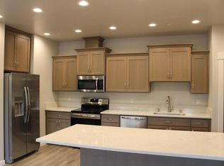 14912 Canyon Rd E, Puyallup, WA 98375