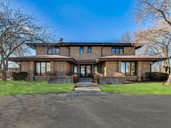 (undisclosed Address), Libertyville, IL 60048