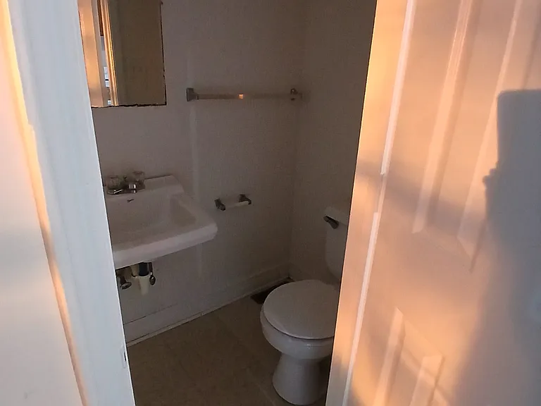 442 Crest Dr SW — Photo 4