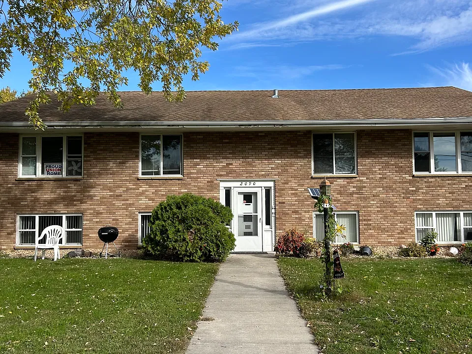 2090 Pike Lake Dr #4