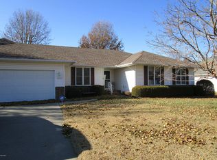 2333 Alison St, Carthage, MO 64836