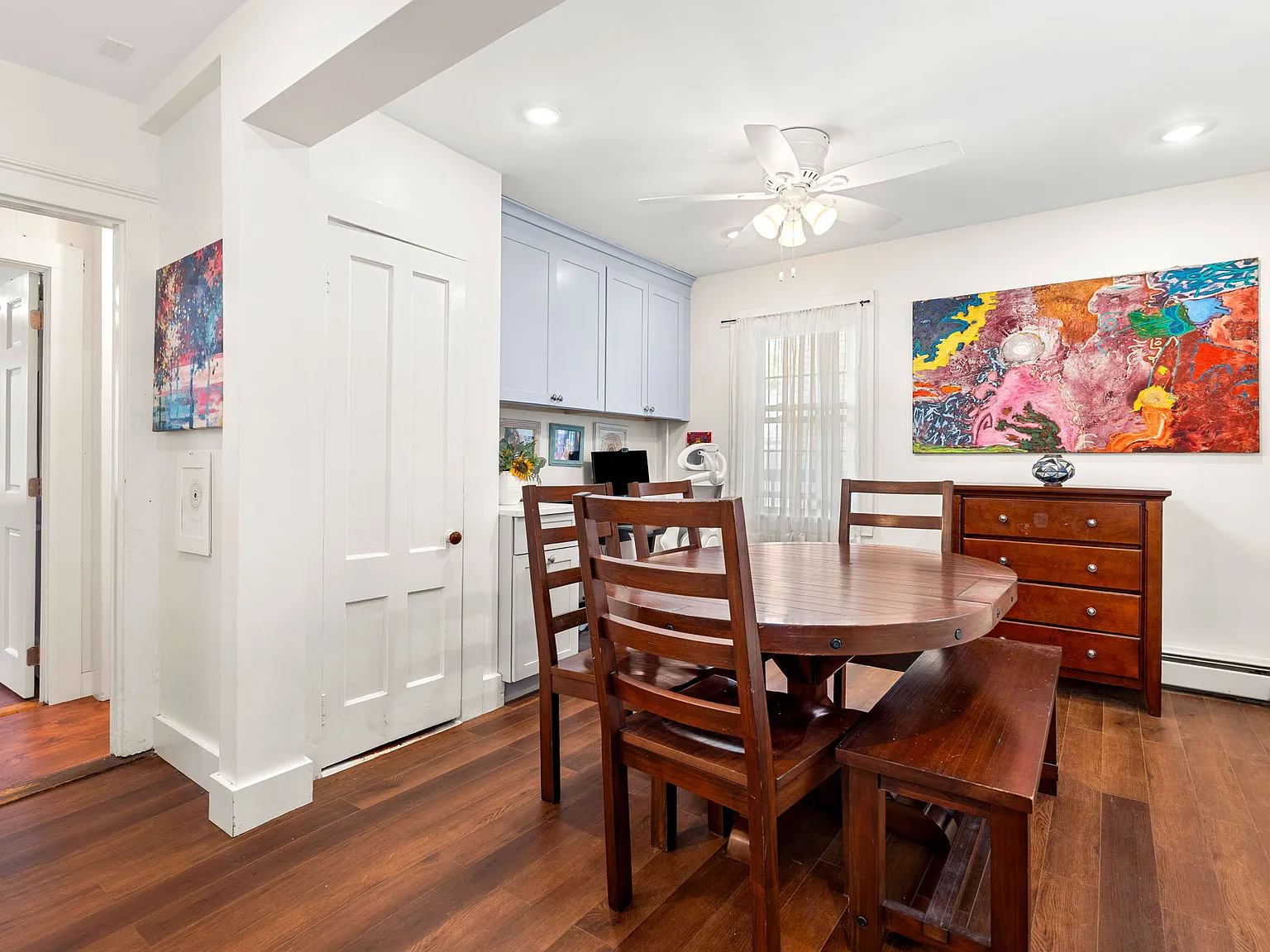 3 bed, 1117 sqft, $2,950 — Photo 4