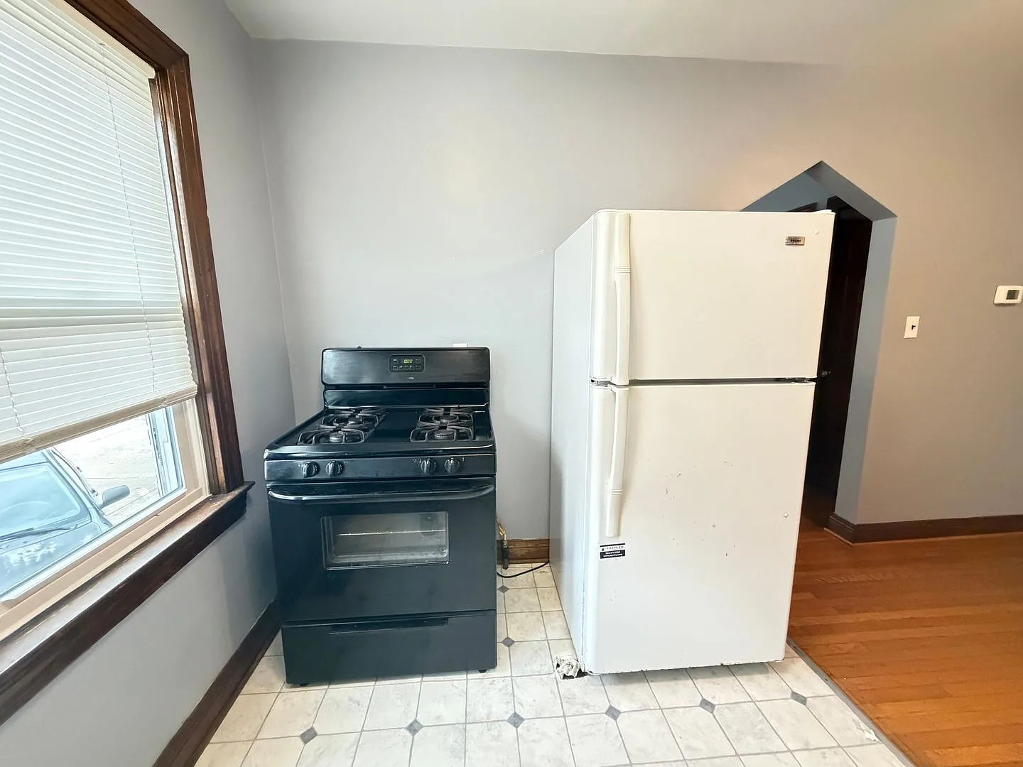 307 Kingston Ave — Photo 4