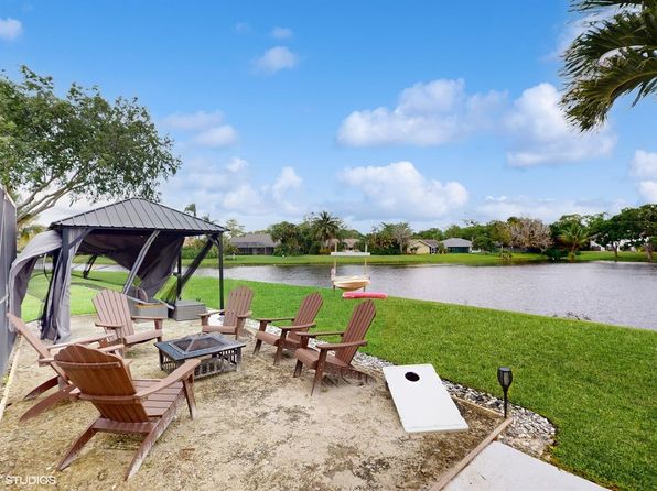 13947 Geranium Place, Wellington, FL 33414