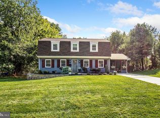 902 W Nolcrest Dr, Silver Spring, MD 20903