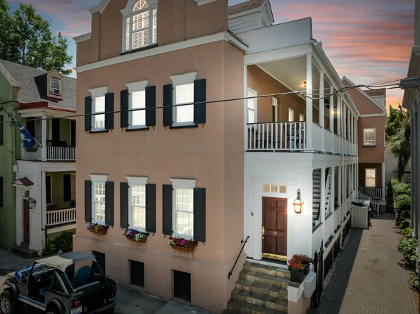 79 Society St APT E, Charleston, SC 29401