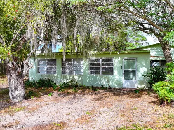 12 Grape Ln, Lake Placid, FL 33852