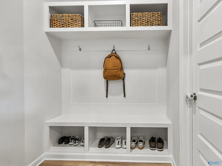 209 Allegro Cir — Photo 31