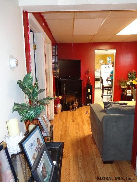 4th image of 11 OCONNELL Street